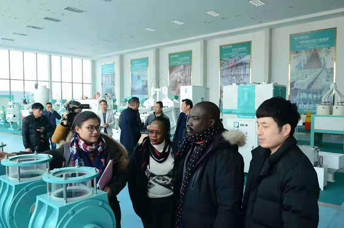 了解糧食工廠中風力輸送中關風器的作用 了解糧食工廠中風力輸送中關風器的作用